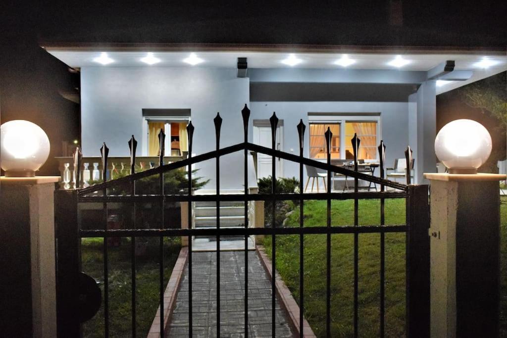 Deppy'S House Κοντά Στα Λουτρά Πόζαρ Apartment Chrysi ภายนอก รูปภาพ