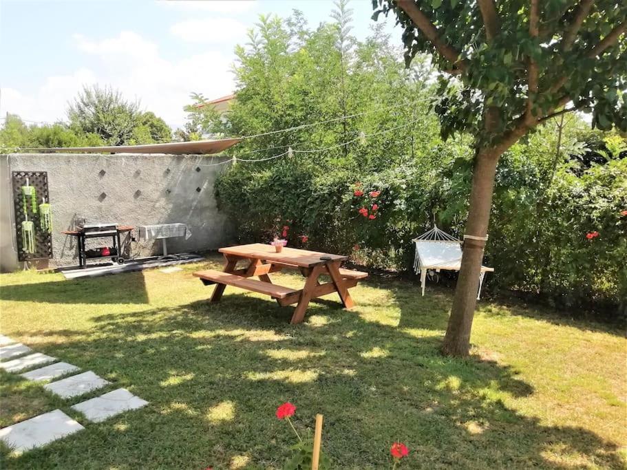 Deppy'S House Κοντά Στα Λουτρά Πόζαρ Apartment Chrysi ภายนอก รูปภาพ